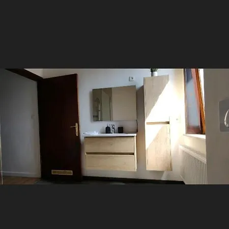 Marci Sweethome *